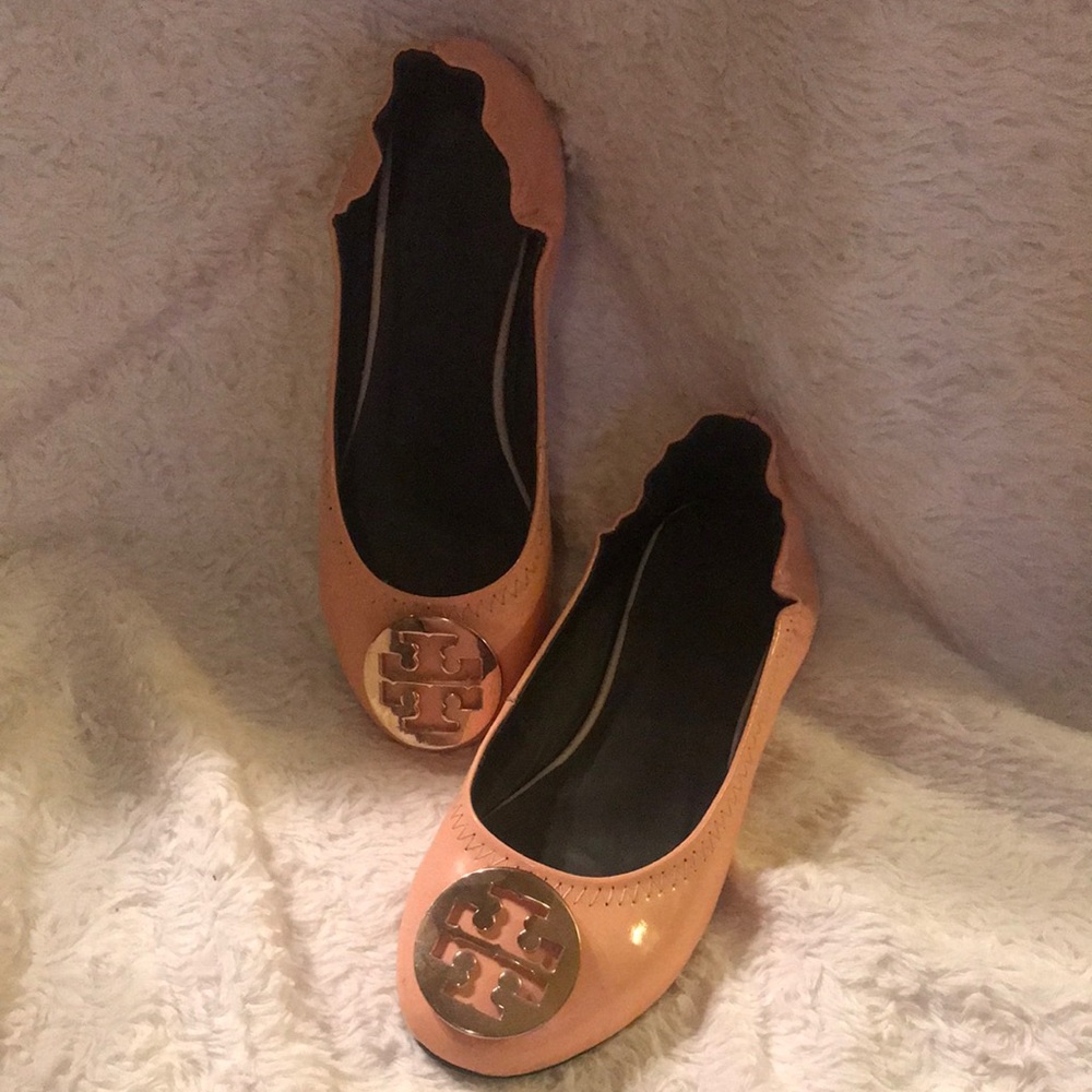 Pink TORY BURCH FLATS-GUC. SMOKE FREE HOME